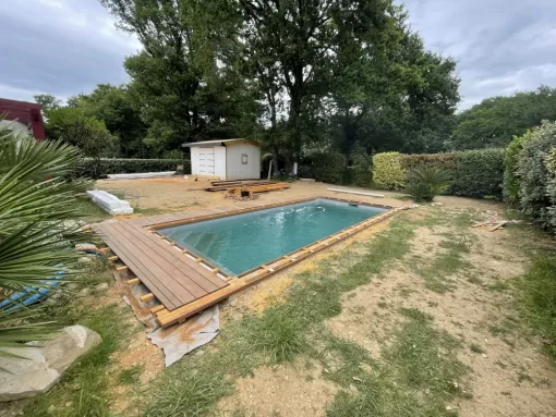 Construction d’une terrasse bois en IPE sur mesure à Bassussary, Orthez, NR Construction Bois