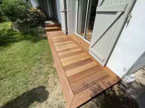 Agrandissement d’une terrasse sur mesure en IPE à Anglet