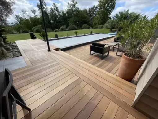 Fabrication et pose d'une terrasse en bois sur mesure IPE à Jurançon